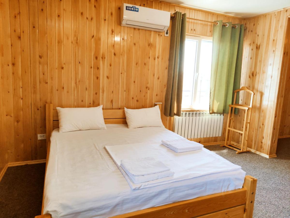 Silkroad Guesthouse Bishkek Exterior foto