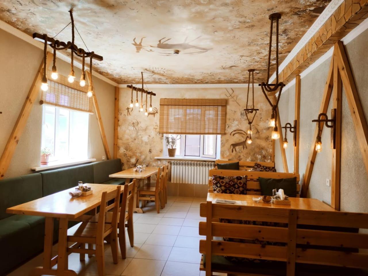 Silkroad Guesthouse Bishkek Exterior foto